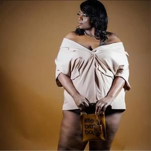 Meet your Posher, Crystal